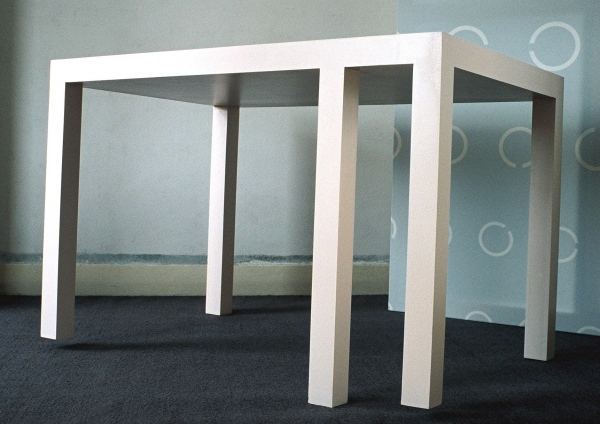 Table with 5 legs 150x85x75cm